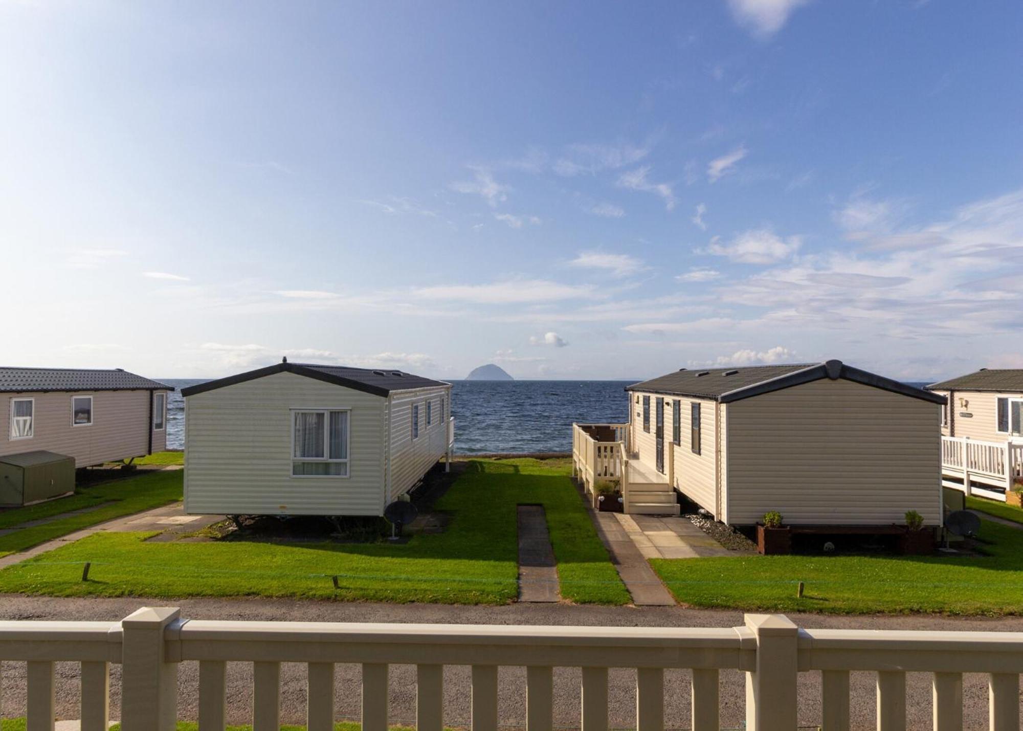Bennane Shore Holiday Park Lendalfoot Eksteriør billede